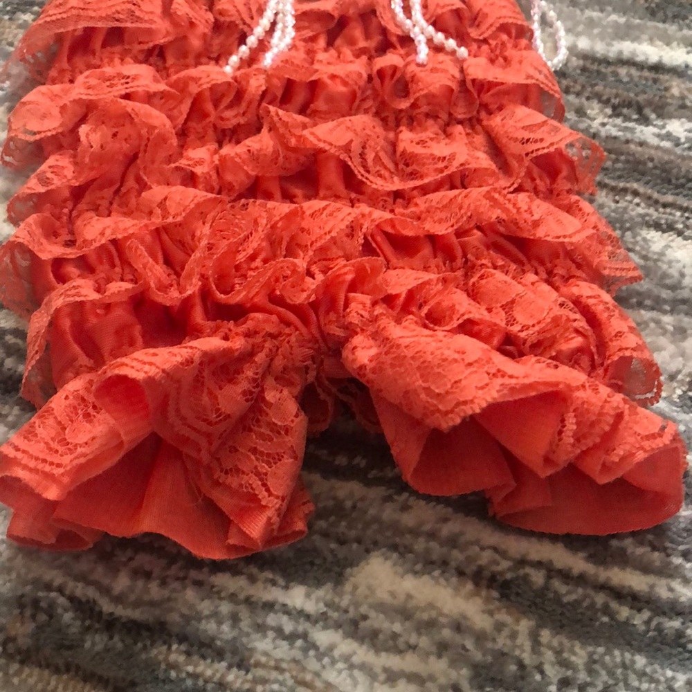 Outfit - Picture 4 of 6